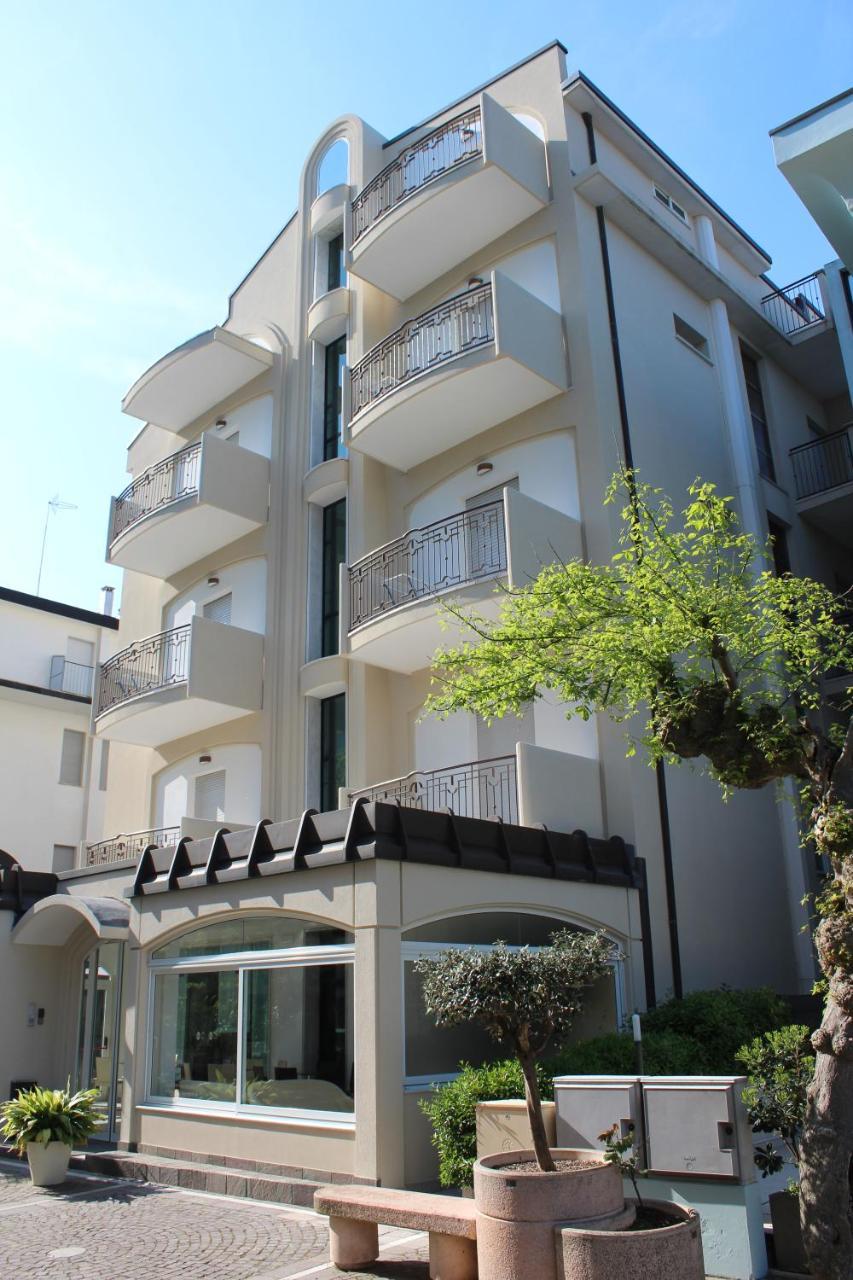 Hotel Ivana 2*